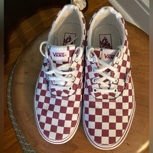 Women’s Vans 8.5